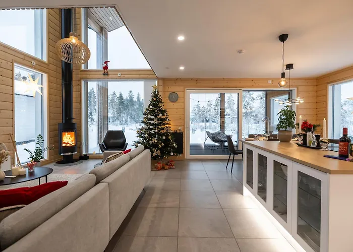 Golden House Villa *